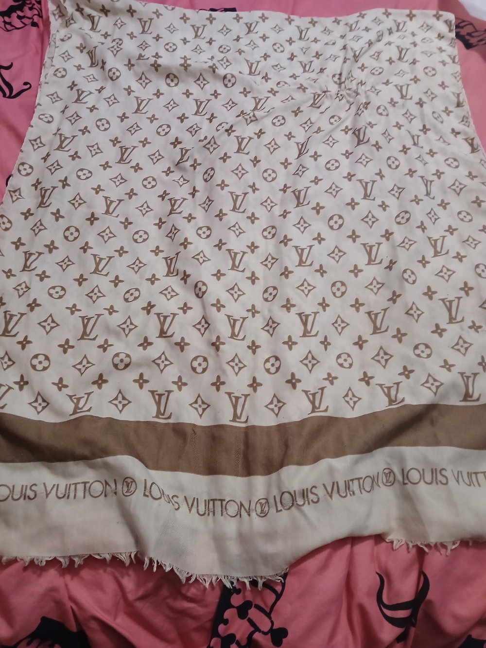 Louis Vuitton Monogram Shawl Scarf in Ivory & Brown